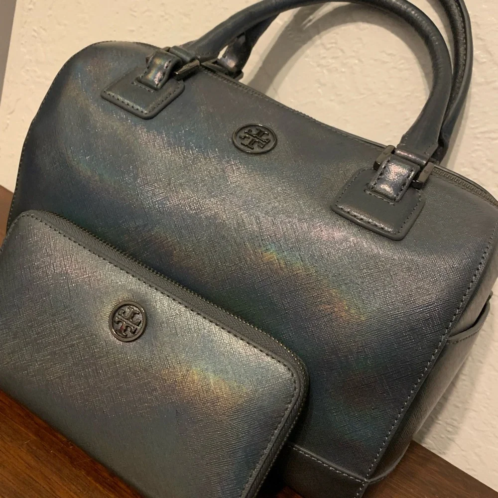 Tory Burch (RARE OLOGRAM SET) - Picture 3 of 13
